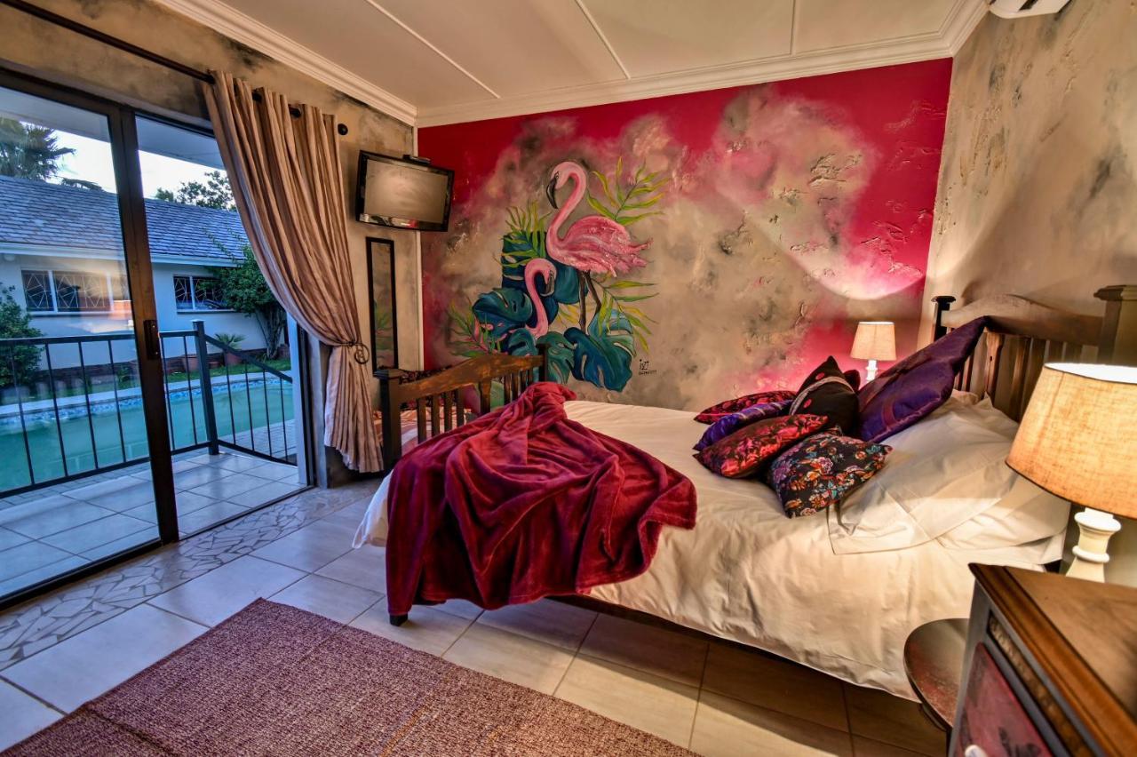 Iszis Guest House Bloemfontein Exterior photo